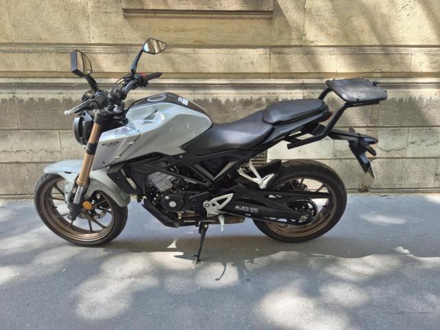 Cb 125 T image 4