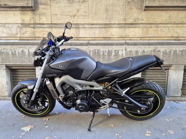 Yamaha Mt 09 image 5
