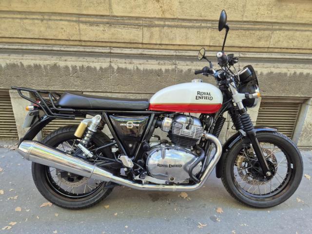 Royal Enfield Interceptor image 6