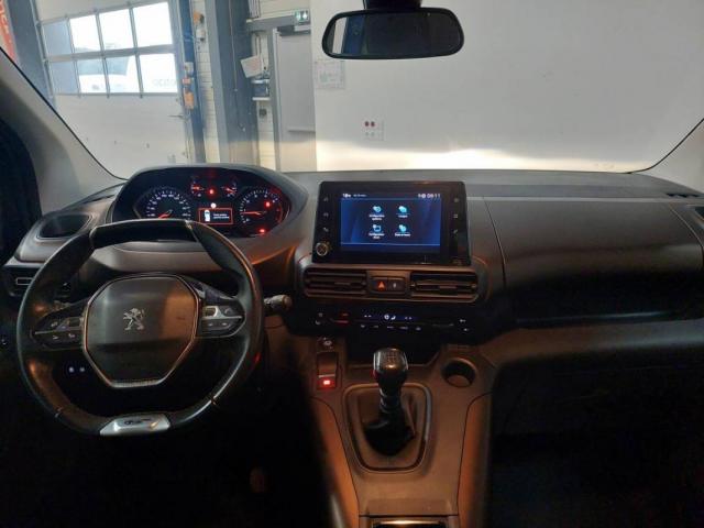 Peugeot Rifter image 7