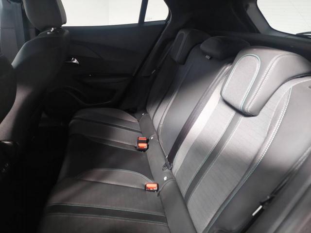 Peugeot 2008 image 5