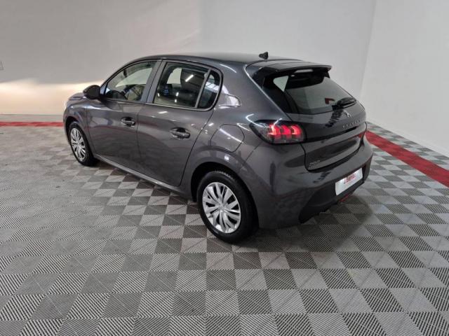 Peugeot 208 image 3