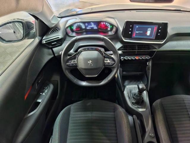 Peugeot 208 image 4