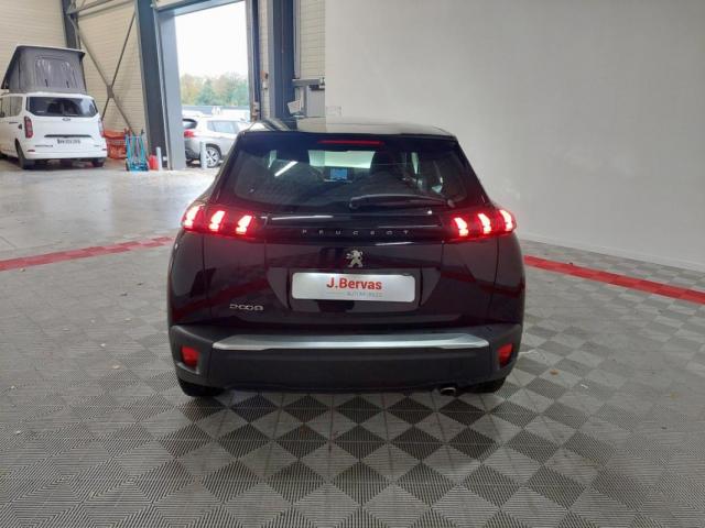 Peugeot 2008 image 9