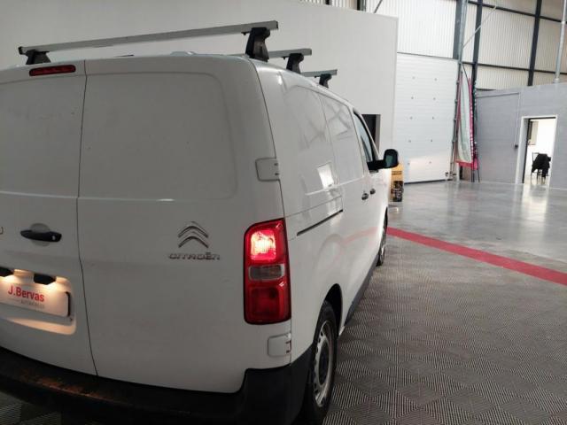 Citroen Jumpy image 9
