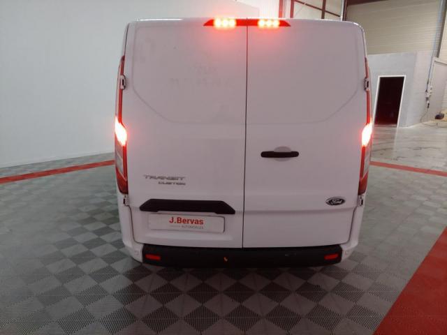 Ford Transit image 9