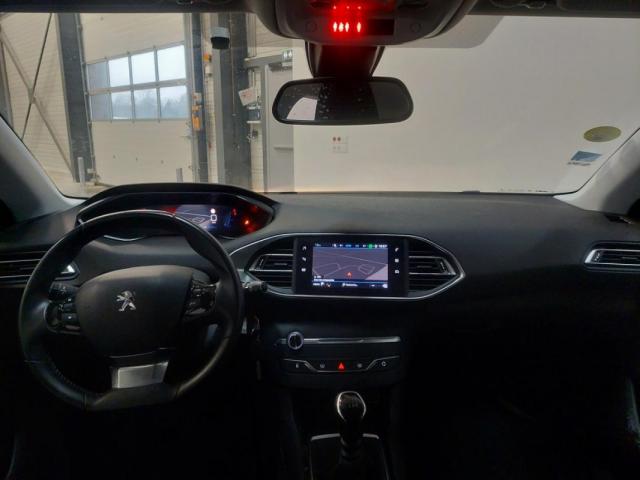 Peugeot 308 image 5