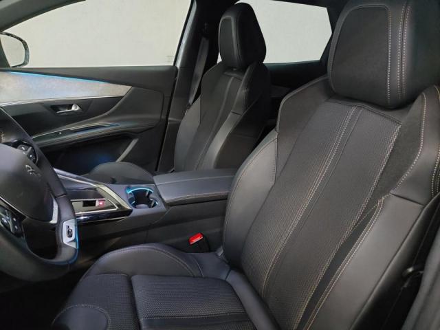 Peugeot 3008 image 8