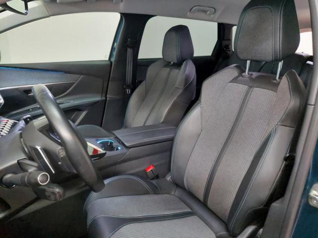 Peugeot 5008 image 9