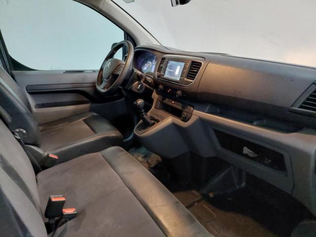 Citroen Jumpy image 3