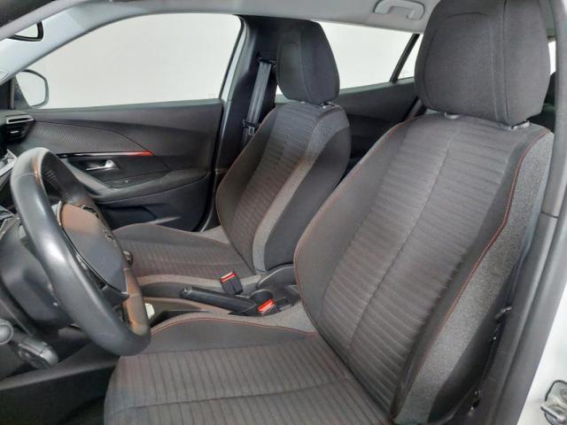 Peugeot 2008 image 3
