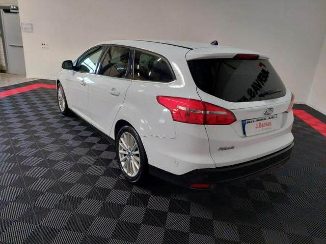 Ford Focus image 9