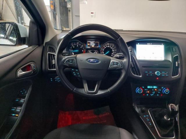 Ford Focus image 2