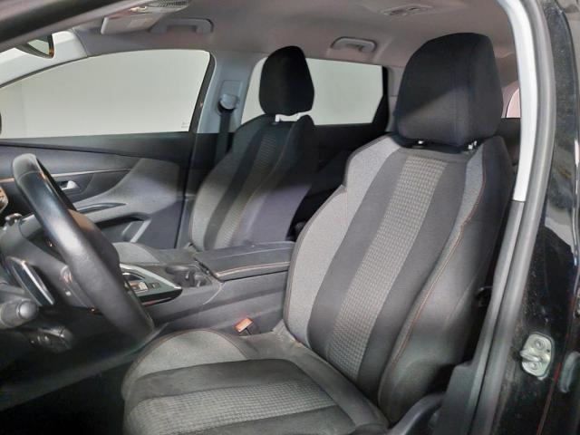 Peugeot 5008 image 3