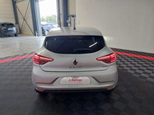 Renault Clio image 9
