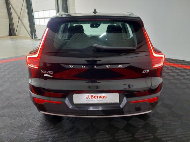 Volvo Xc40 image 1