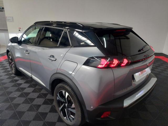 Peugeot 2008 image 8