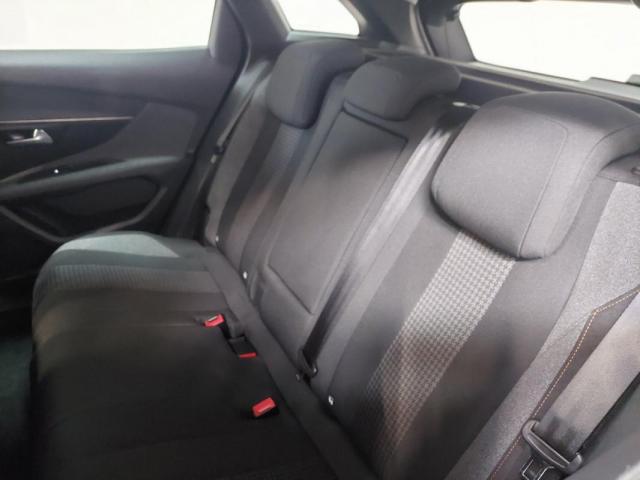Peugeot 3008 image 4