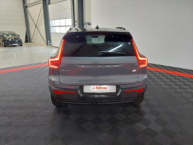 Volvo Xc40 image 6