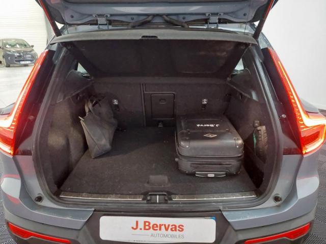 Volvo Xc40 image 8