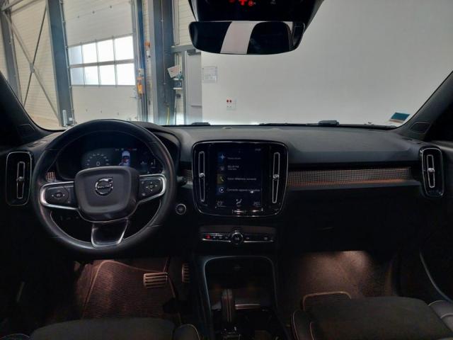 Volvo Xc40 image 7