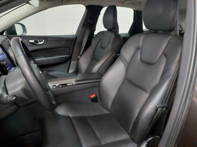 Volvo Xc60 image 1