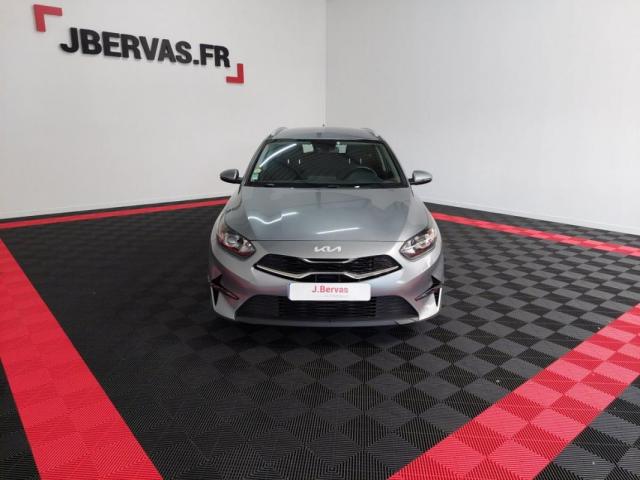 Kia Cee'D_sw image 1