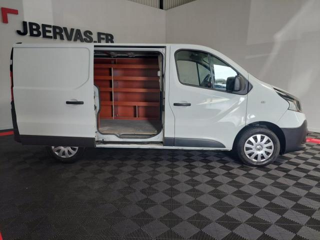 Renault Trafic image 3