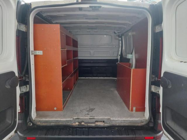 Renault Trafic image 1