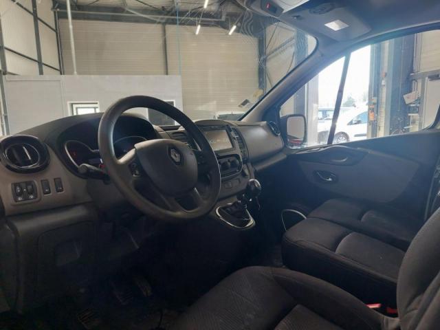 Renault Trafic image 4