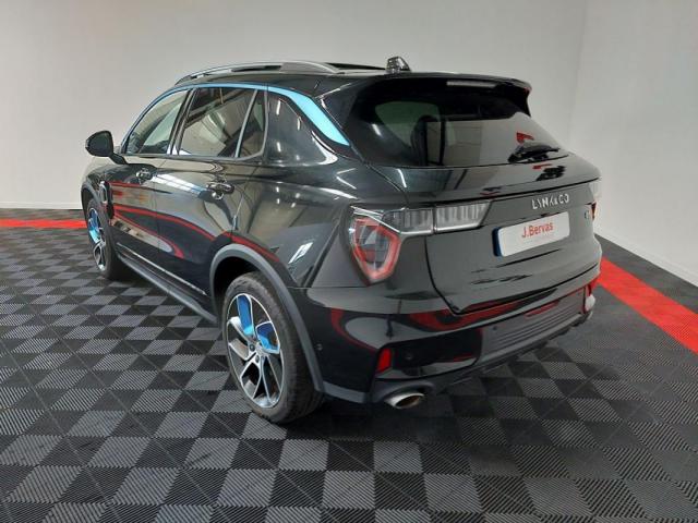 Lynk & Co 01 image 6