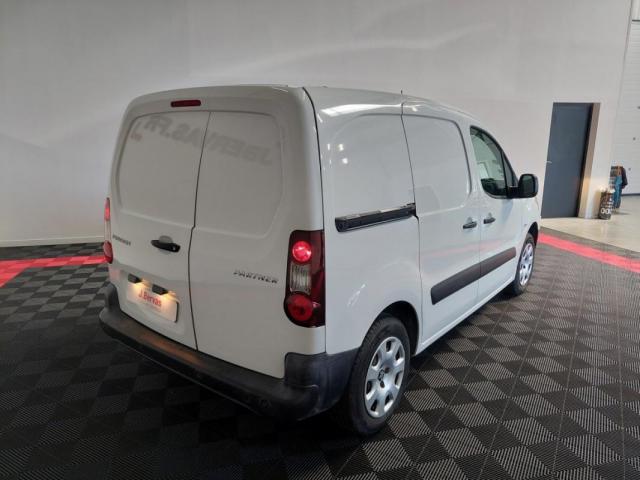 Peugeot Partner image 1