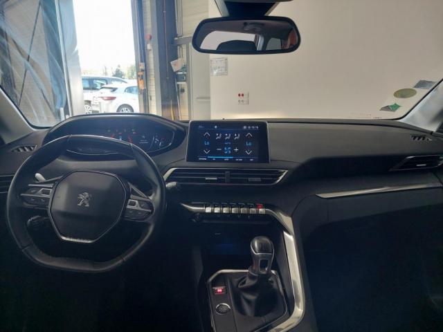 Peugeot 5008 image 7