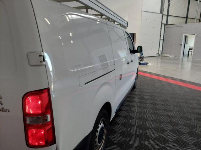 Citroen Jumpy image 2