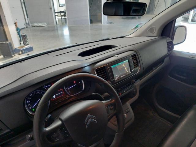 Citroen Jumpy image 9