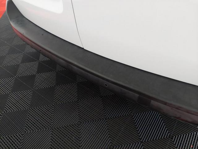 Citroen Jumpy image 2