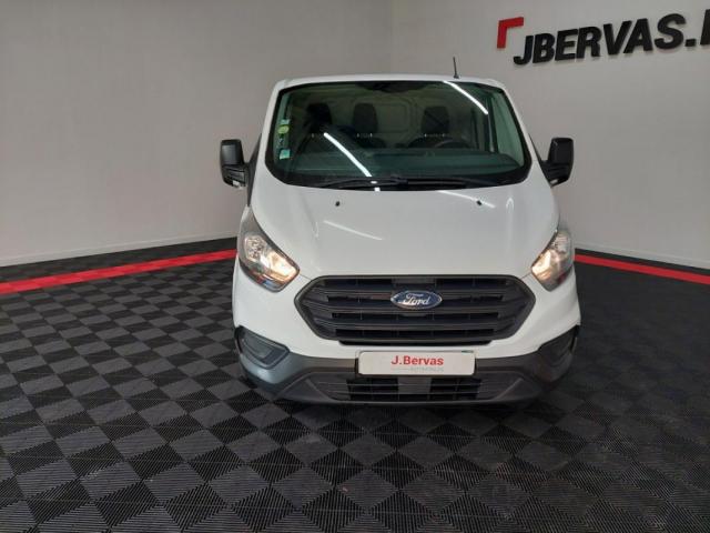 Ford Transit Custom image 3