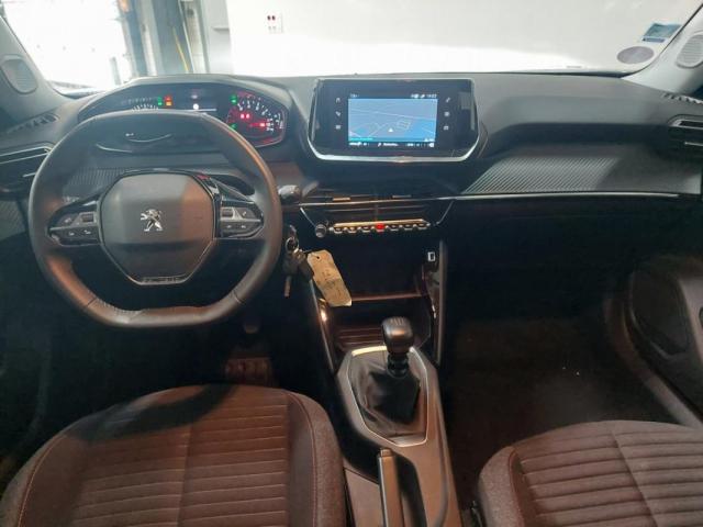 Peugeot 2008 image 5