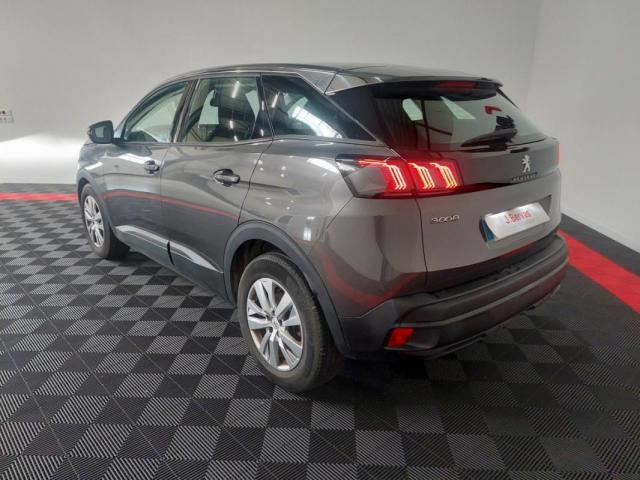 Peugeot 3008 image 2