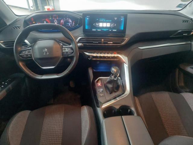 Peugeot 3008 image 9