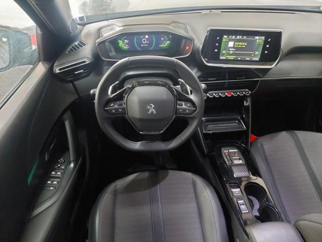 Peugeot 2008 image 5