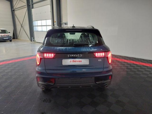Lynk & Co 01 image 3