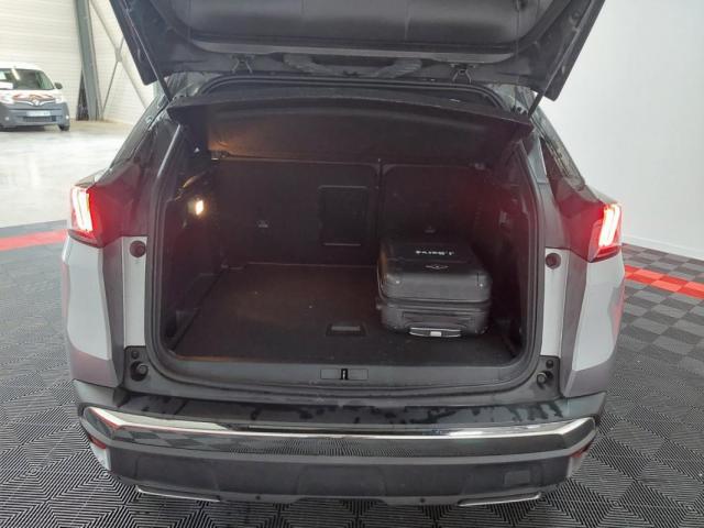 Peugeot 3008 image 1