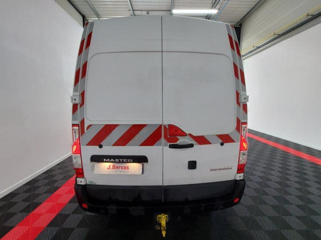 Renault Master image 8