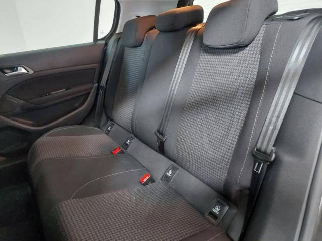 Peugeot 308 image 4