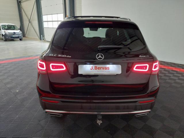Mercedes Benz Glc image 6