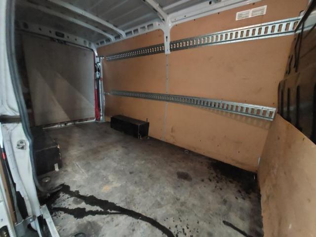 Iveco Daily image 2