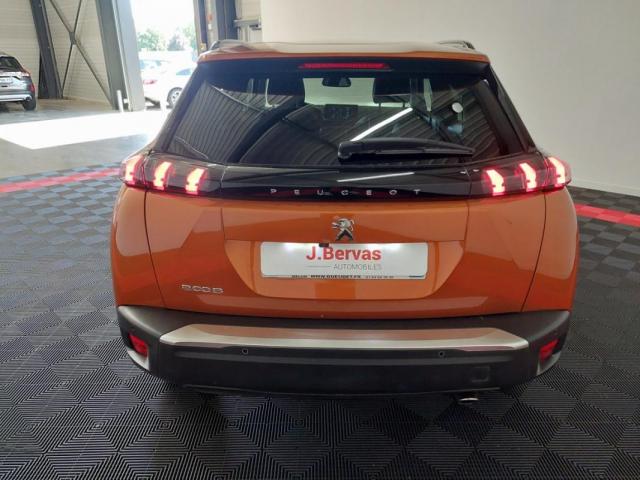 Peugeot 2008 image 3