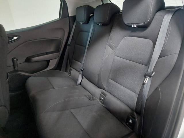Renault Clio image 6
