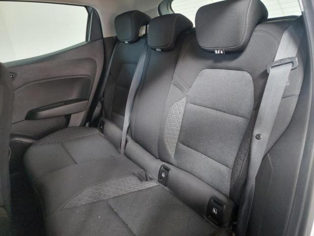 Renault Clio image 9